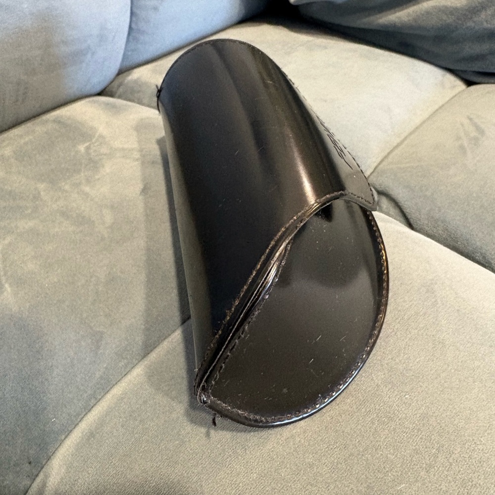 Fendi Black Leather empty sunglass case - Picture 2 of 4